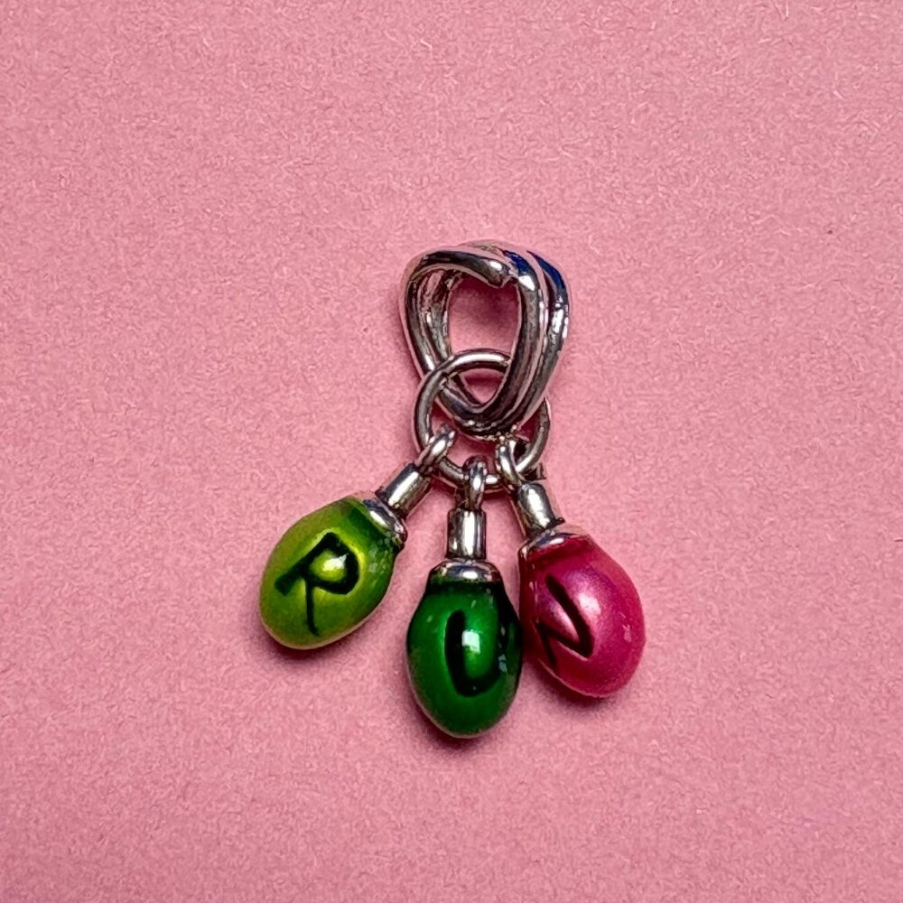 Pandora Stranger Things Glow-in-the-dark Run Dangle Charm